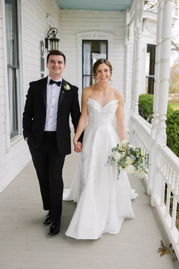 Barr Mansion Wedding Photos bride and groom portraits