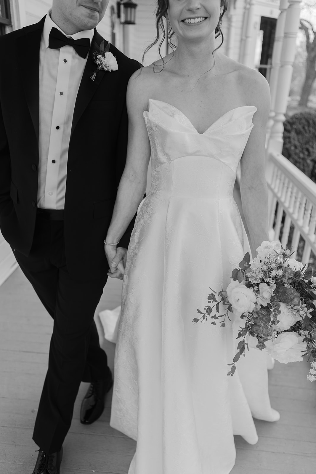 Barr Mansion Wedding Photos bride and groom portraits